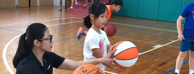 前女籃國手馬怡鴻創立籃球學院 培育籃壇幼苗